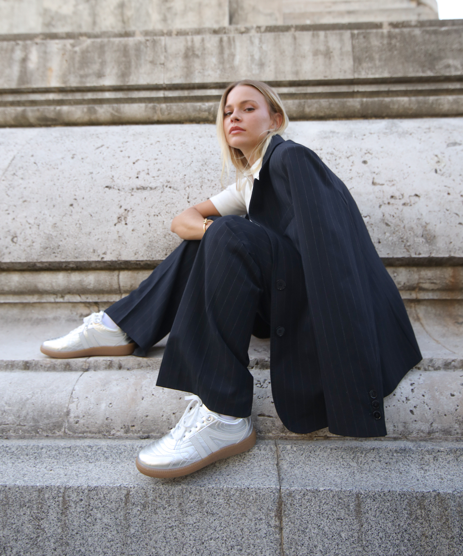 Sapatilhas casual retro metalizadas image number null